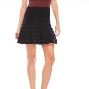 ✨JUST IN✨Peplum Hem Bandage Skirt